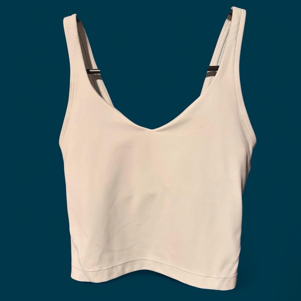 Lulu align top